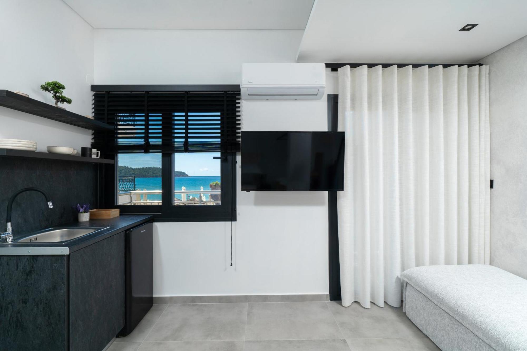 Parilion Suites Potos Exterior photo